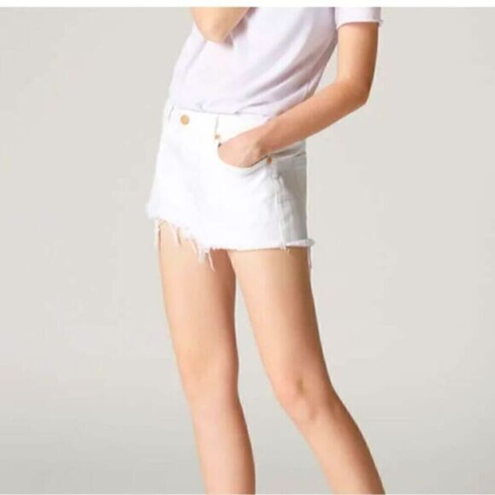 NWT Blank NYC Girls/Kids White “Mini Astor” Cut Off Shorts - Size 12